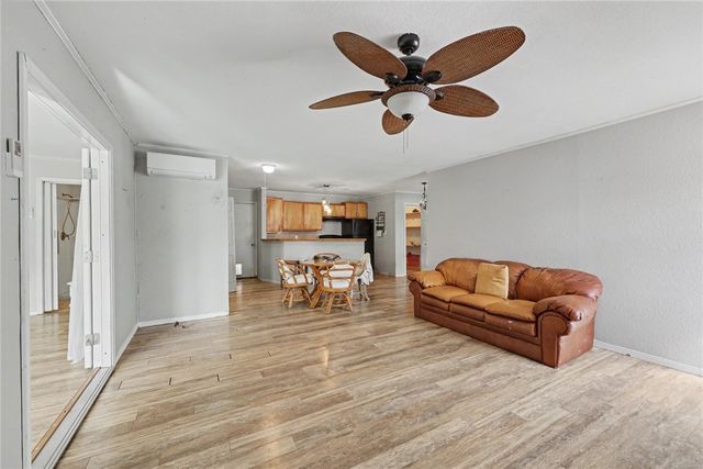 1790 Mooney Lane, Ingleside, TX 78362