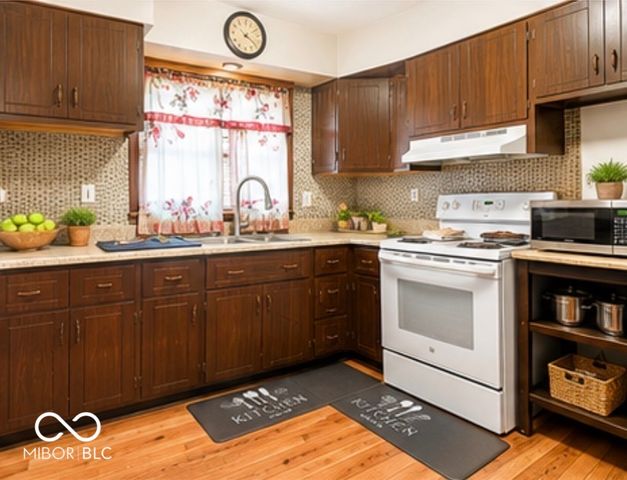 7318 E 34th Place, Indianapolis, IN 46226