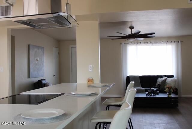 7042 E Calle Ileo, Tucson, AZ 85710
