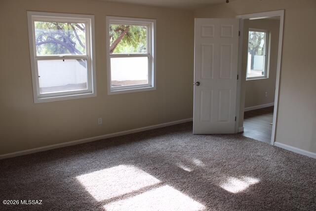 7042 E Calle Ileo, Tucson, AZ 85710
