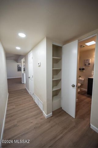 7042 E Calle Ileo, Tucson, AZ 85710