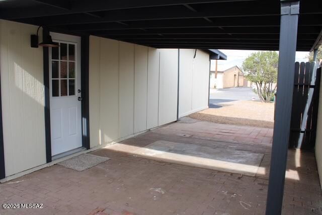 7042 E Calle Ileo, Tucson, AZ 85710