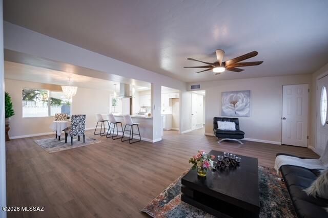 7042 E Calle Ileo, Tucson, AZ 85710