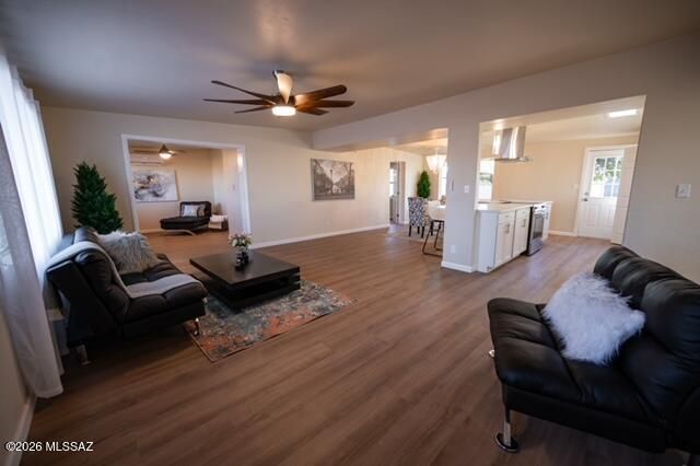 7042 E Calle Ileo, Tucson, AZ 85710