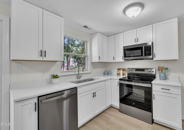 632 Middleton Avenue, Cary, NC 27513