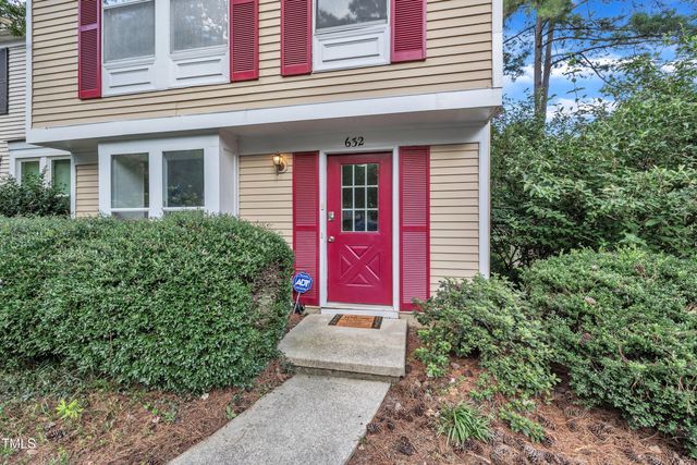 632 Middleton Avenue, Cary, NC 27513