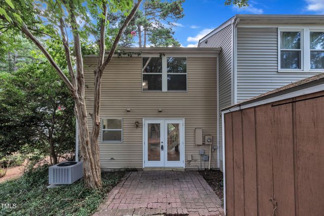 632 Middleton Avenue, Cary, NC 27513