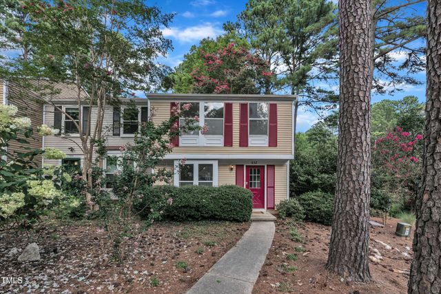 632 Middleton Avenue, Cary, NC 27513