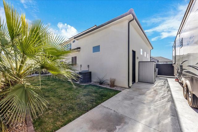 2723 E BRIARWOOD DR, St. George, UT 84790