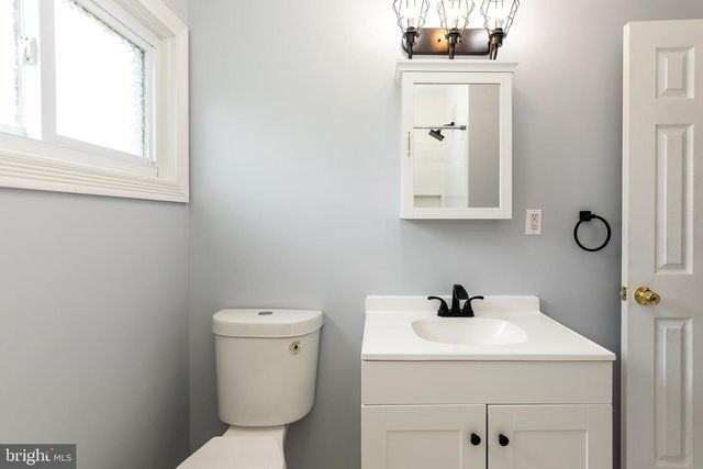 228 BALDWIN RD, Glassboro, NJ 08028