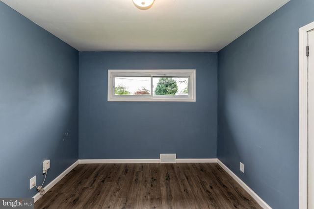 228 BALDWIN RD, Glassboro, NJ 08028