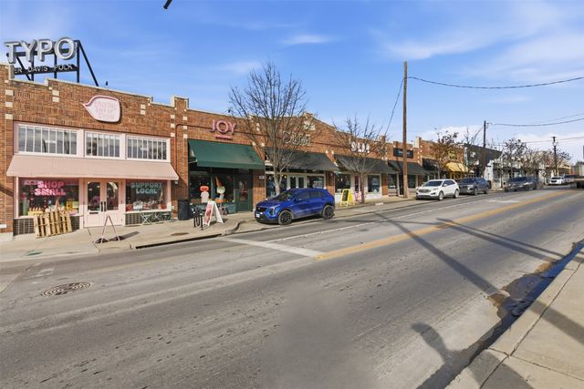 738 W Davis Street, Dallas, TX 75208