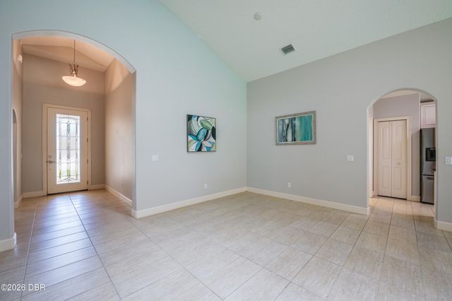 312 Birkdale Drive, Daytona Beach, FL 32124