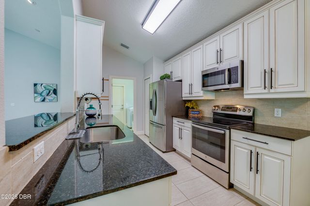 312 Birkdale Drive, Daytona Beach, FL 32124