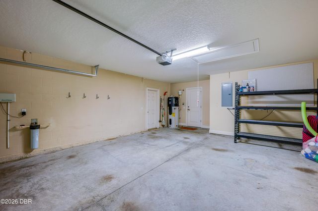 312 Birkdale Drive, Daytona Beach, FL 32124