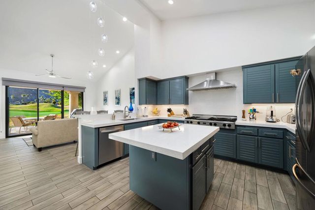 54857 Inverness Way, La Quinta, CA 92253