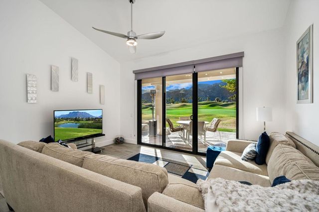 54857 Inverness Way, La Quinta, CA 92253