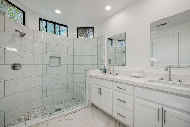 54857 Inverness Way, La Quinta, CA 92253