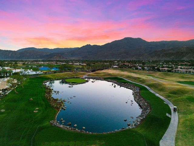 54857 Inverness Way, La Quinta, CA 92253