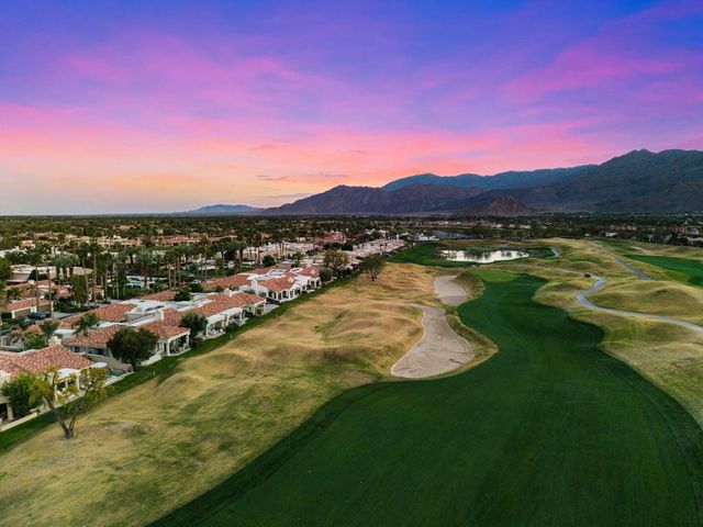 54857 Inverness Way, La Quinta, CA 92253