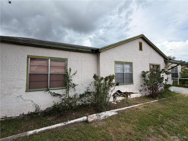 512 W 4th Street E, Weslaco, TX 78596