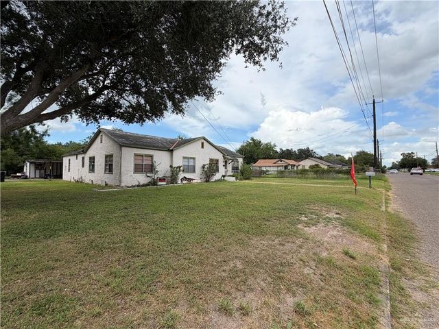 512 W 4th Street E, Weslaco, TX 78596