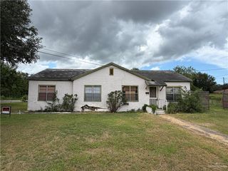 512 W 4th Street E, Weslaco, TX 78596