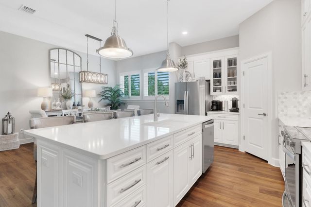 121 Monterey Oak TRL, Georgetown, TX 78628