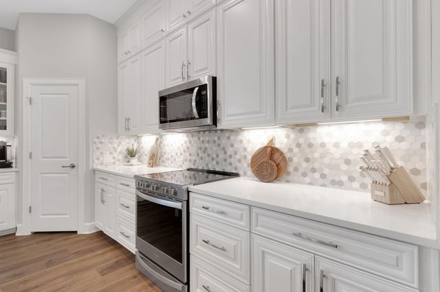 121 Monterey Oak TRL, Georgetown, TX 78628