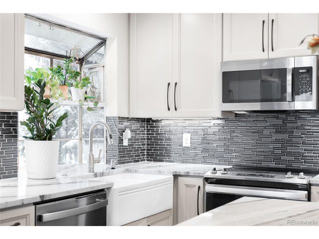 5337 W Iliff Dr 105, Lakewood, CO 80227