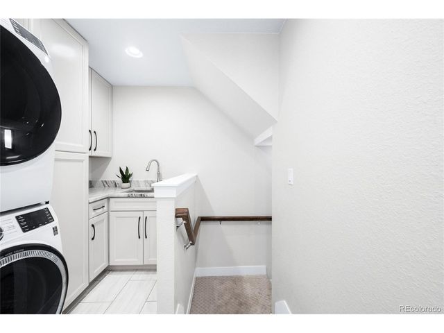 5337 W Iliff Dr 105, Lakewood, CO 80227