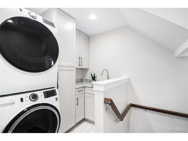 5337 W Iliff Dr 105, Lakewood, CO 80227