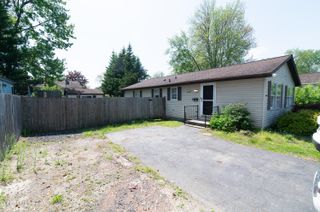 15 Maryland Avenue, Colonie, NY 12205