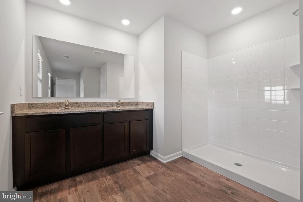 Image 16 of property listing at 804 SPIKERESH WAY, Joppa, MD 21085