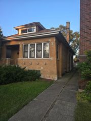8223 S Merrill Avenue, Chicago, IL 60617