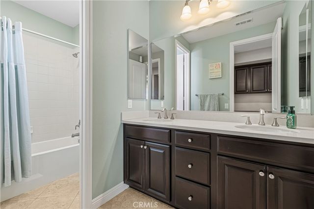 28417 Steel, Valencia, CA 91354