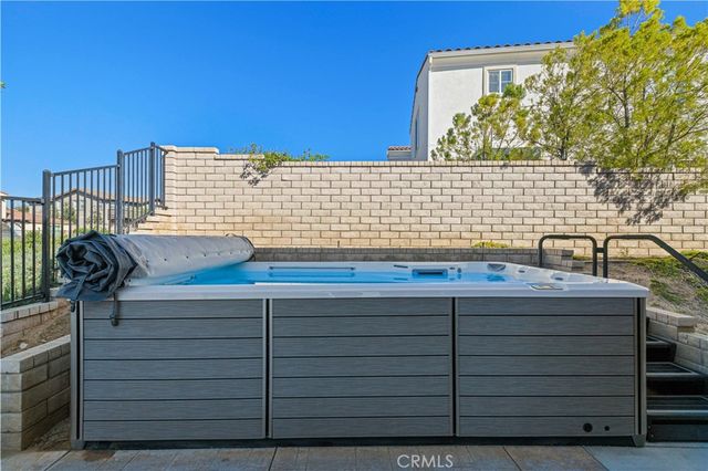 28417 Steel, Valencia, CA 91354