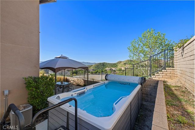 28417 Steel, Valencia, CA 91354