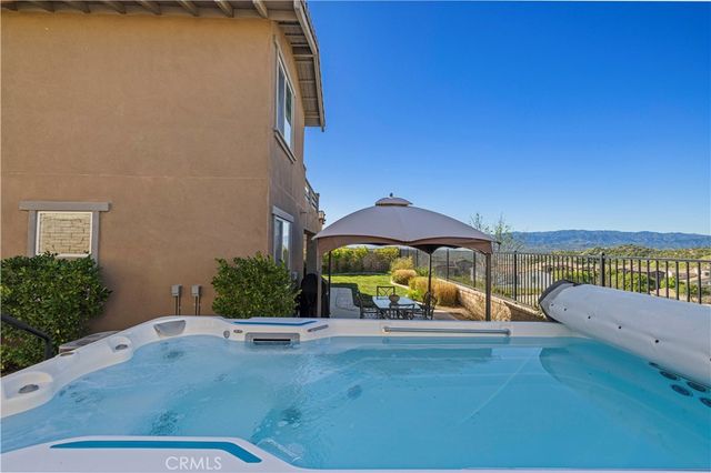 28417 Steel, Valencia, CA 91354