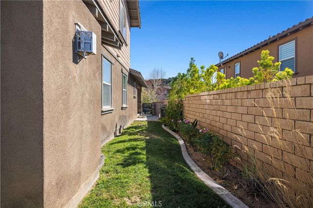 28417 Steel, Valencia, CA 91354