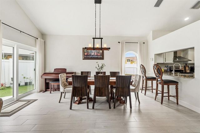 1105 METWOOD COURT, Brandon, FL 33511
