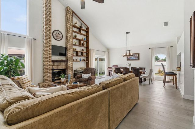 1105 METWOOD COURT, Brandon, FL 33511