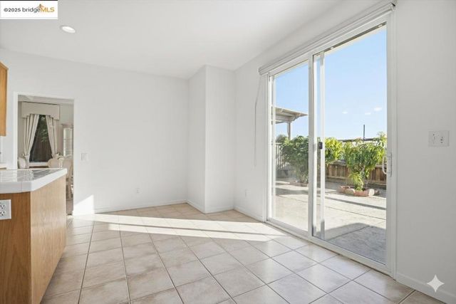 6857 Sunriver Ln, Vallejo, CA 94591