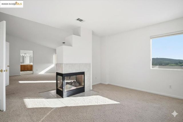 6857 Sunriver Ln, Vallejo, CA 94591