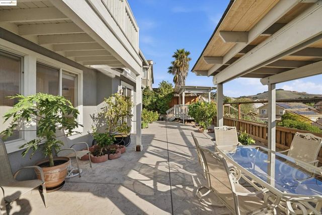 6857 Sunriver Ln, Vallejo, CA 94591