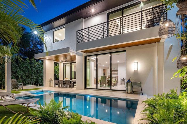 775 W Park Dr Drive W, Boca Raton, FL 33432