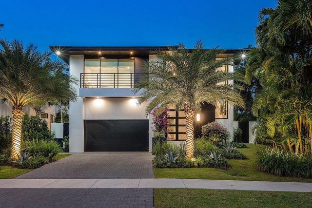 775 W Park Dr Drive W, Boca Raton, FL 33432