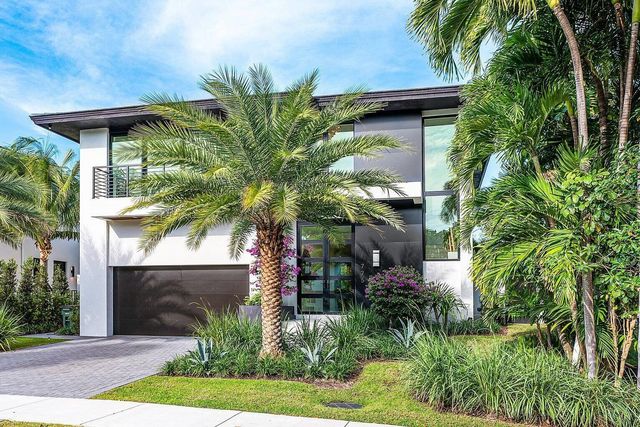 775 W Park Dr Drive W, Boca Raton, FL 33432