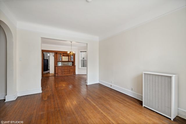 1444 W Berwyn Avenue 1, Chicago, IL 60640