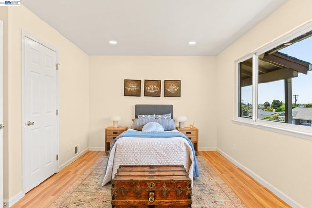 667 Gleneagle Ave, Hayward, CA 94544